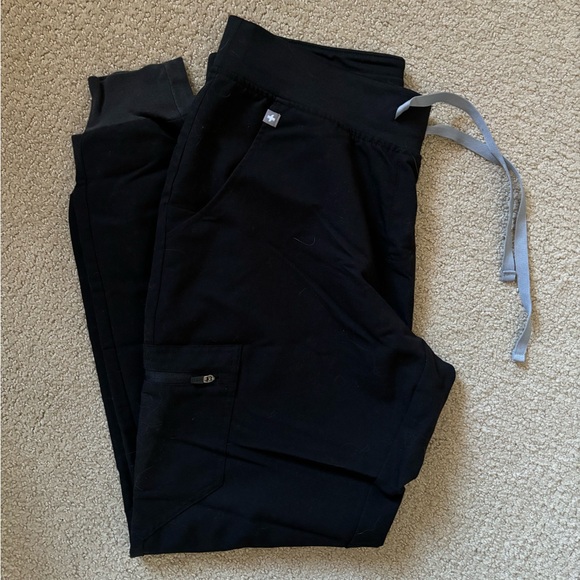 Figs Scrub Set - Picture 2 of 2